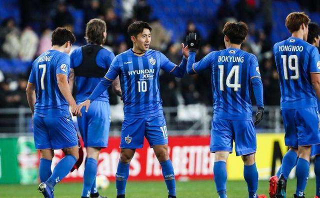 首尔FC对阵里斯本竞技，实力对决